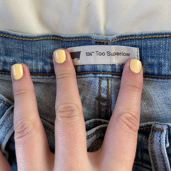 low rise levi denim cut offs - Picture 3 of 4